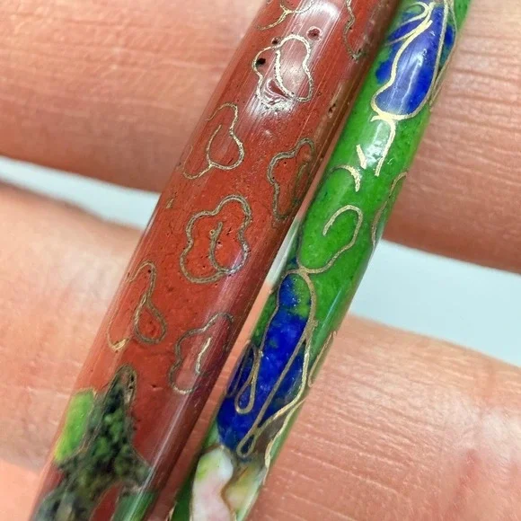 Vintage Cloisonne Bracelet Set of 2 Enamel Green Red Flowers Clouds Size 7.5" - Picture 3 of 11